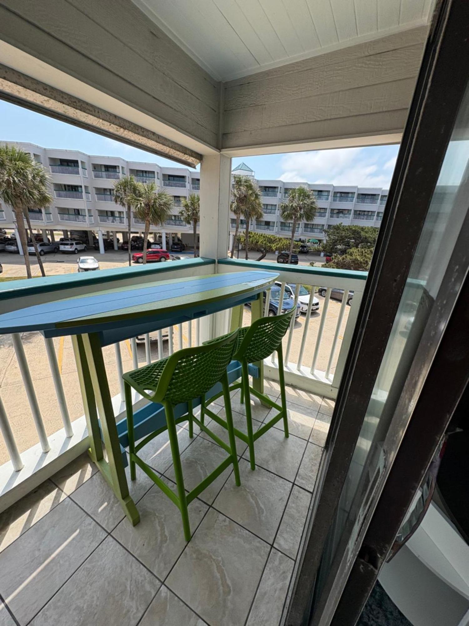 Apartamento Seawall Breeze In Galveston